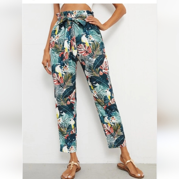 Sheike Pants + Headband - Picture 3 of 12